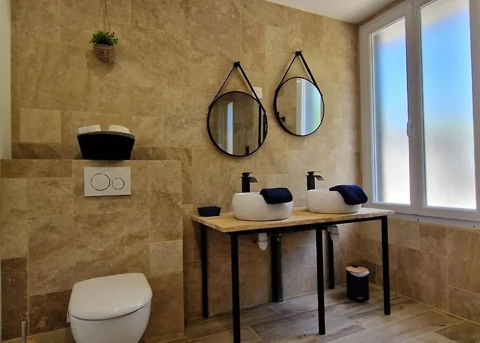 Апартаменты House For 4 To 6 Peoplec Belleville-sur-Mer